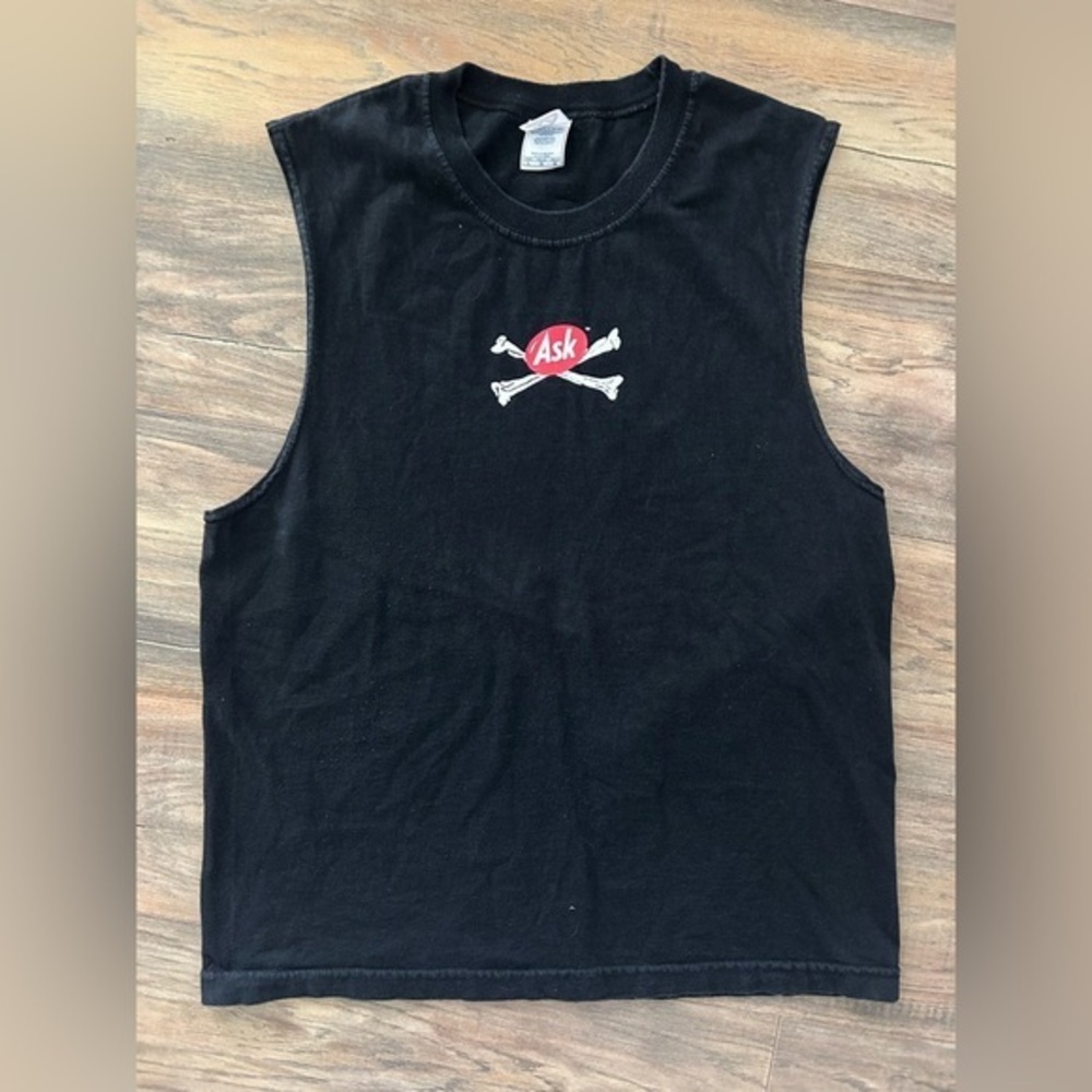 Ask.com NASCAR Cross Bones Graphic Muscle Tee Large